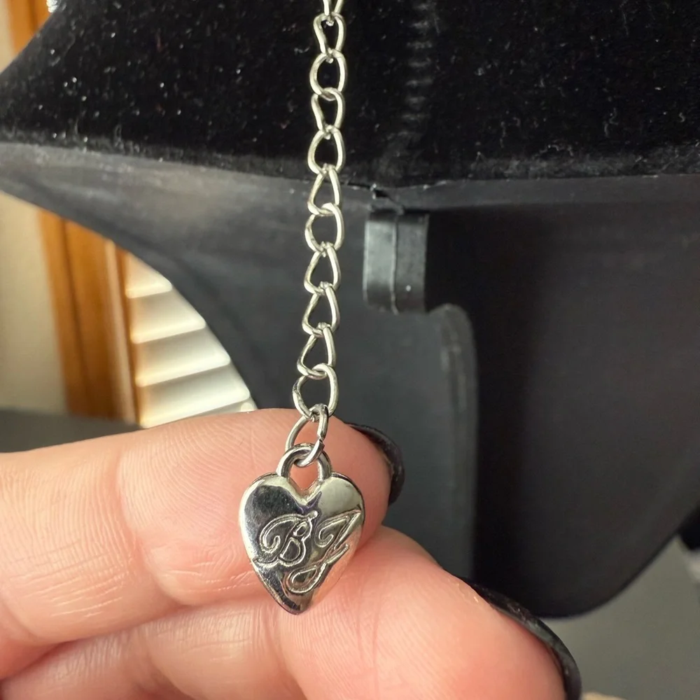 Betsey Johnson Butterfly Pendant Necklace - Picture 2 of 2